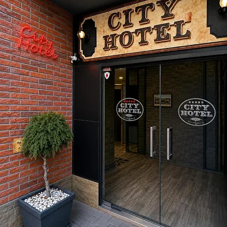 호텔 City Hotel
