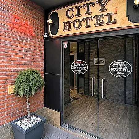 City Hotel 2* Wielkie Tyrnowo